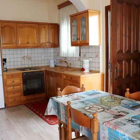 Ferienwohnung El Mar Kómboi Exterior foto