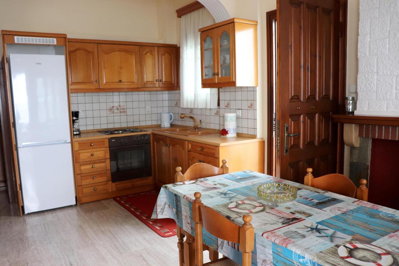 Ferienwohnung El Mar Kómboi Exterior foto